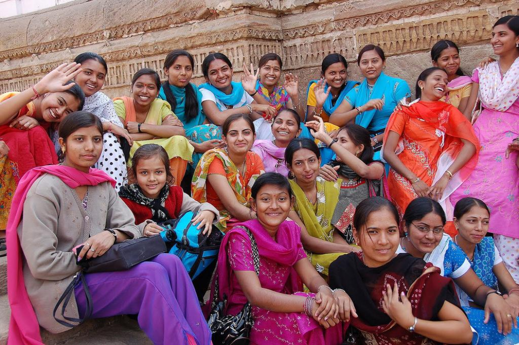 भारतमा परिवार नियोजन : महिलाका लागि बोझ र जोखिम